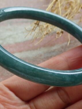58mm Certified Hand Carved Natural A JADE Circle Jadeite Bracelet Bangle